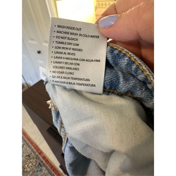 KanCan Mid Rise Distressed Mom Jeans - Size 13/30 - KC6269L - Picture 8 of 8